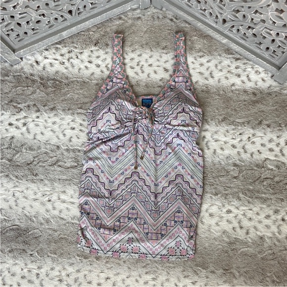 Motherhood Maternity tankini top medium pregnancy swimsuit summer tropical beach - Picture 1 of 10